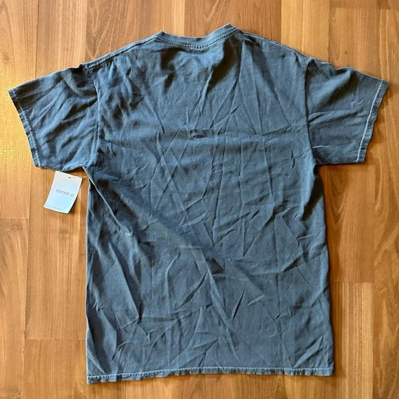 NWT Distressed Kurt Cobain T-shirt size small Nirvana 🎸 - Picture 7 of 8